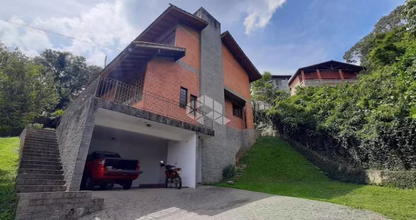 Casa em condomínio de 327 m² a venda por R$ 1.250.000,00 - Parque Cabreúva - Mairiporã/SP