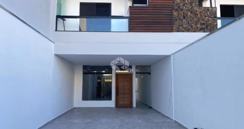 SOBRADO NOVO à venda no bairro Paraíso em Santo André.