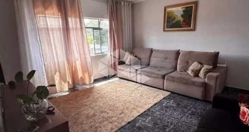Casa Sobrado, 140 m² , 3 dormitórios, 2 vagas de garagem coberta e 1 descoberta, Alvarenga- São Bernardo do Campo.