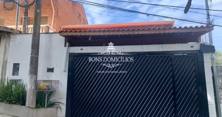 Casa totalmente reformada no Jardim Torino com 3 dormitórios e duas vagas