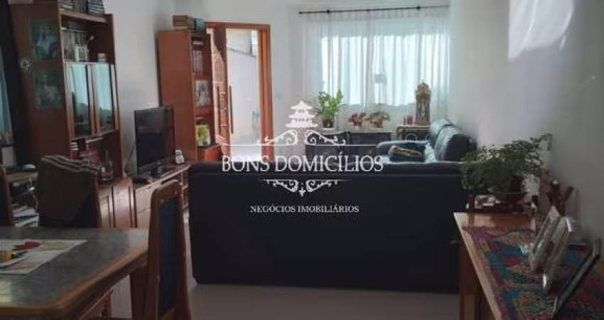 Casa com 3 suítes e 4 vagas em bolsão residencial no Jardim da Glória ao lado da Granja Viana