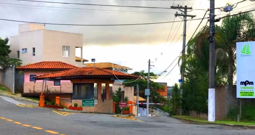 Terreno 645m2 (declive) em condomínio dentro do bolsão do Fazendinha