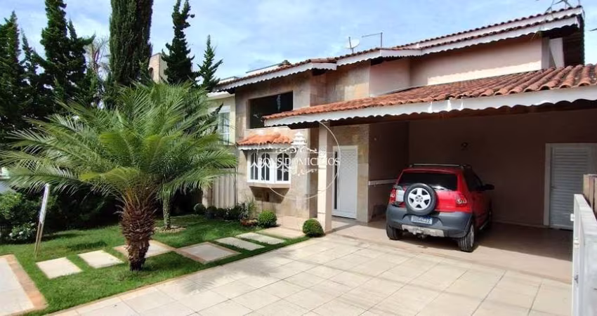 OPORTUNIDADE!!! CASA 4 DORMS/3 SALAS/4 VAGAS (condomínio)PRÓX. COLÉGIO OBJETIVO  VARGEM GDE. PAULISTA (aceita 40% em permuta por casa térrea )