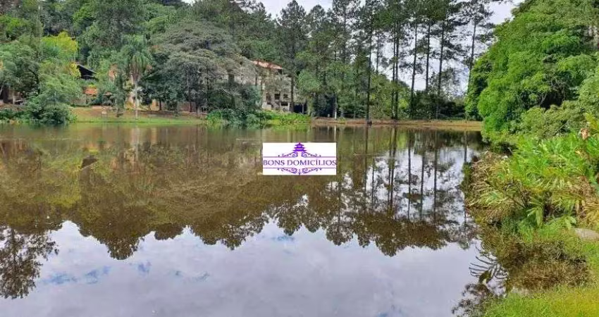 More em meio a natureza, com sossego e a tranquilidade que você busca e merece.