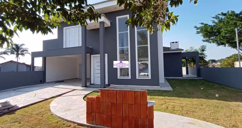 CASA COM 03 SUÍTES NO MELHOR E MAIS BEM LOCALIZADO CONDOMÍNIO DA REGIÃO