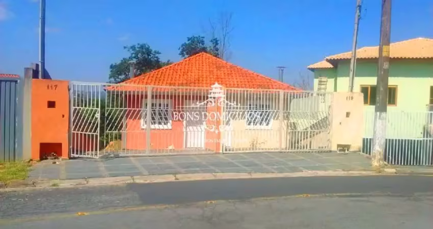 Locação r$ 2.900 - venda 549mil casa  3 quartos em bolsão(rua fechada) portaria com segurança