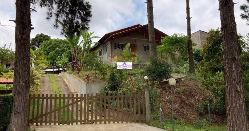 CASA 3 DORMITÓRIOS EM CONDOMINIO JUNTO A NATUREZA  CAUCAIA ACESSO KM 39 RAPOSO SP