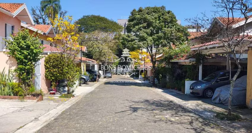 Casa em condomínio para venda em cotia / sp no bairro casa no melhor local da granja viana.  em frente ao shopping the square.