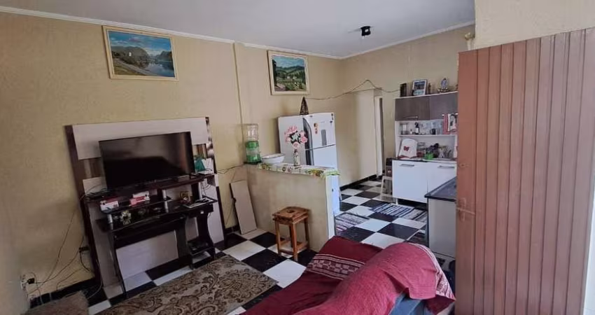 Linda casa térrea com churrasqueira!!!!