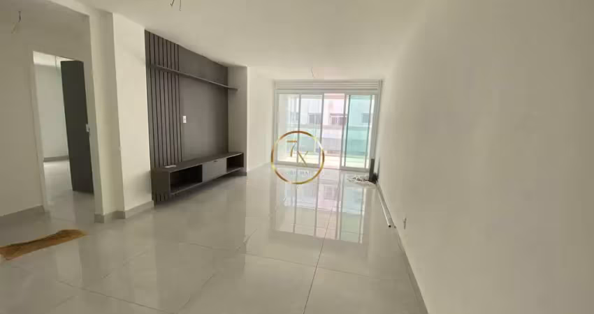 Resort com 3 suítes a 50 metros da praia do recreio!