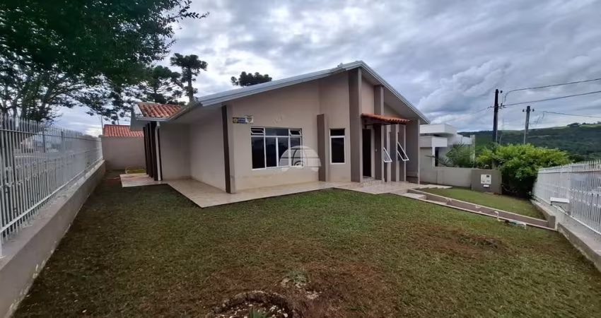 Casa com 3 quartos para alugar na Rua Vereador Alexandre Pavelski, 362, Alto Glória, Irati