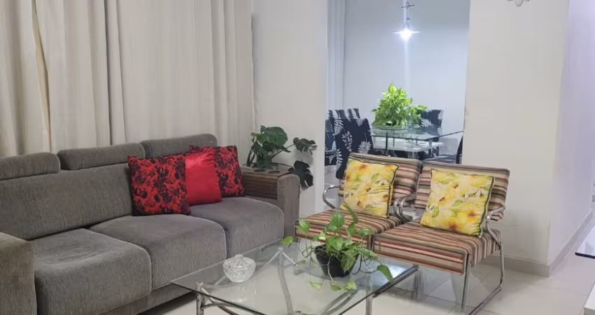 Apartamento com 3 quartos sendo 1 suíte para alugar.