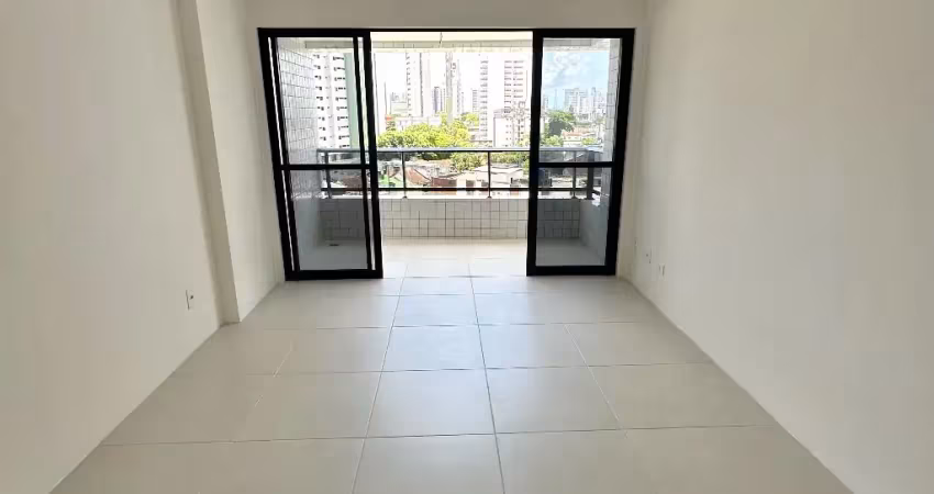 Apartamento de alto padrão com 4 quartos sendo 2 suítes, na Encruzilhada.