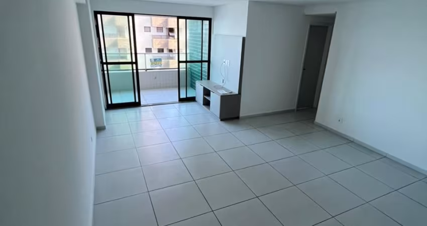 Apartamento novo com 3 suítes à venda, beira mar de Olinda.