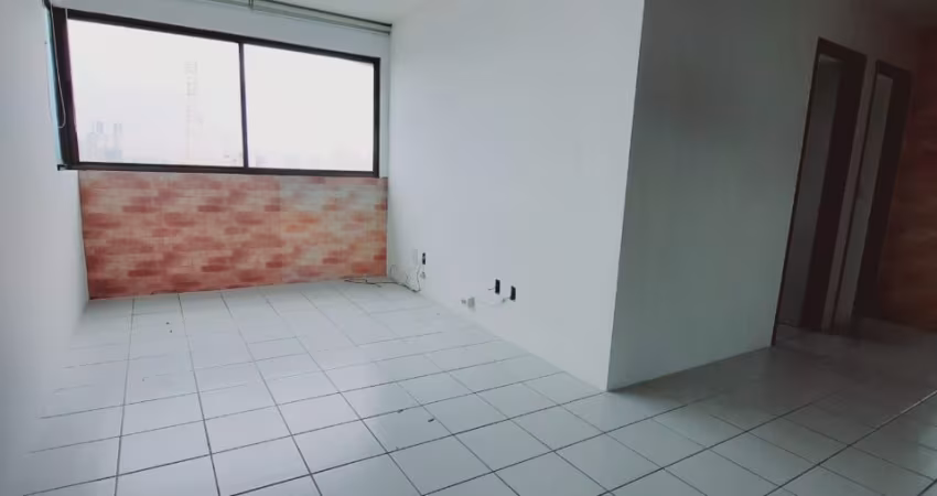 Apartamento à venda com 2 quartos sendo 1 suíte, no Espinheiro.
