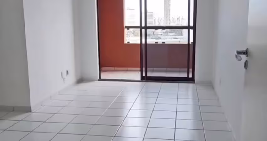 Apartamento para venda em Candelária, Condomínio Metrópoles por R$305.000,00 andar alto