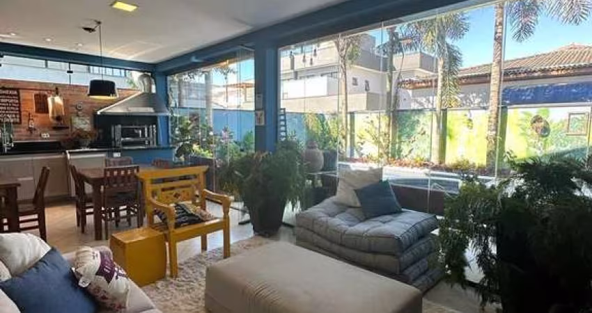 Casa em condomínio à Venda em Vila Mecanica Pesada, Taubaté - SP