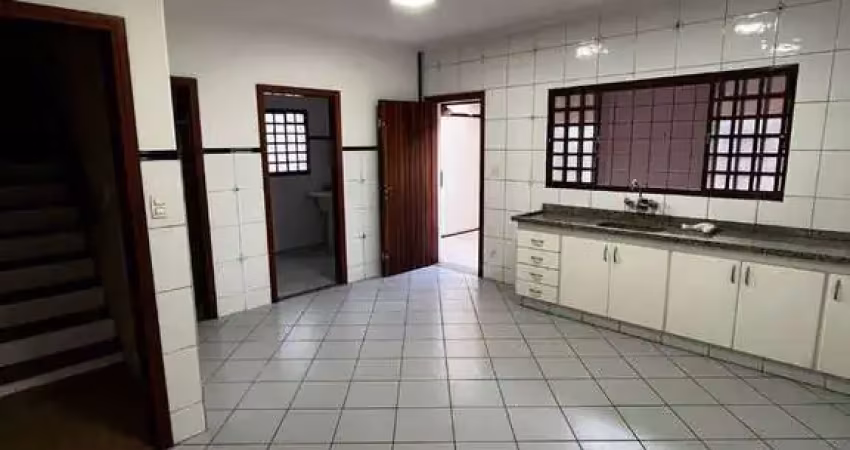 Casa com 3 quartos à venda na Rua Bahia, 676, Vila São Geraldo, Taubaté
