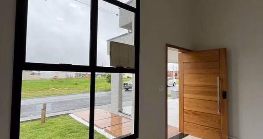 Casa com 3 dormitórios à venda por R$ 795.000 - Guedes - Tremembé/SP