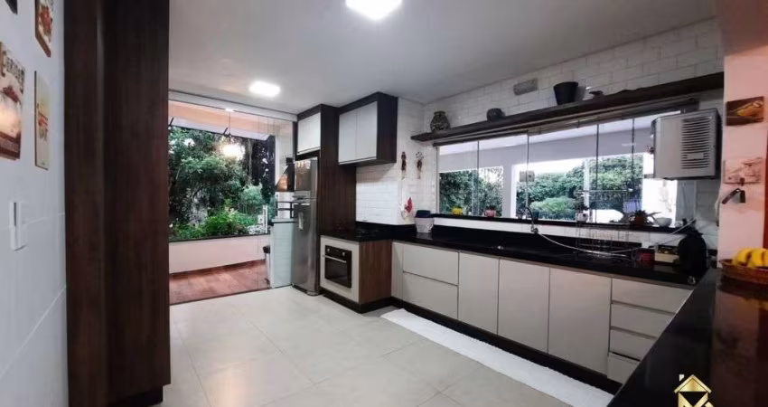 Casa em condomínio à Venda em Jardim Vila Nova, Tremembé - SP