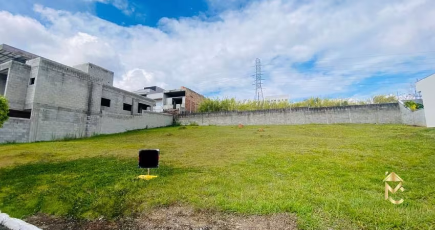 Terreno inteiro a venda no condomínio Recanto Verde em Taubaté