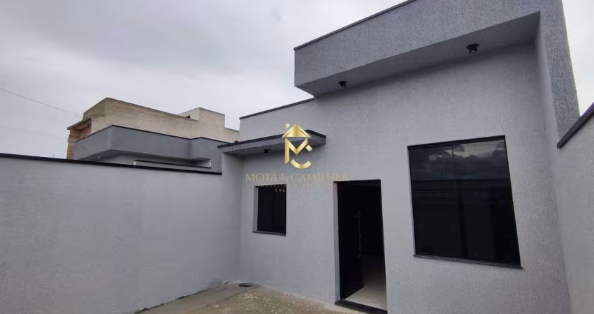 Casa térrea a venda no bairro Santa Cruz do Areão de 3 dormitórios