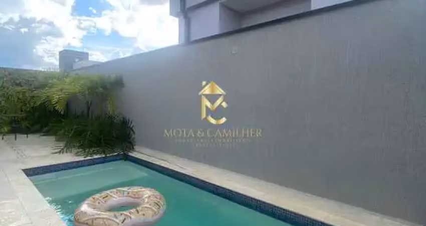 Vendo Linda Casa Térrea com piscina no Condomínio fechado