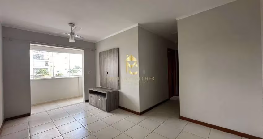 Apartamento com sacada próximo a av Itália à venda em Taubaté