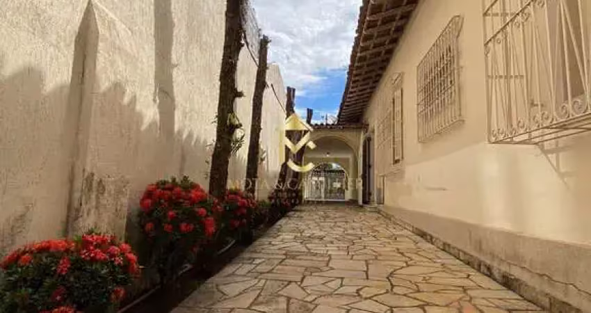 Casa com 3 quartos para alugar no Centro, Taubaté 