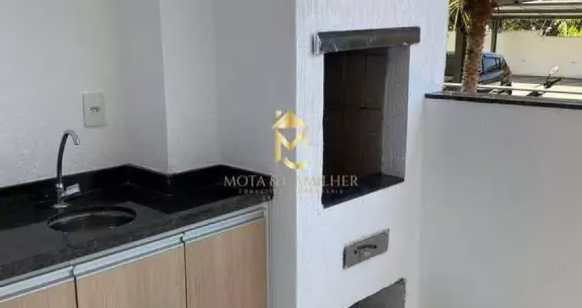 Apartamento com sacada e 3 quartos disponível para venda.