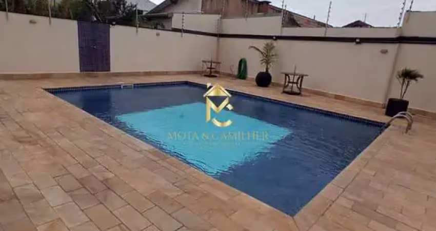 Apartamento planejado e com sacada disponível para locação.