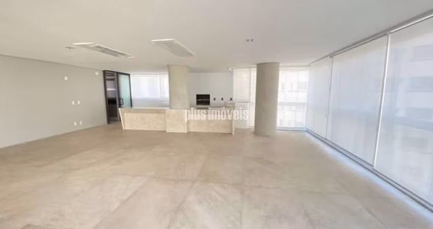 PRONTO PARA MORAR  326,13M²AU 3 SUÍTES 5 GAR -