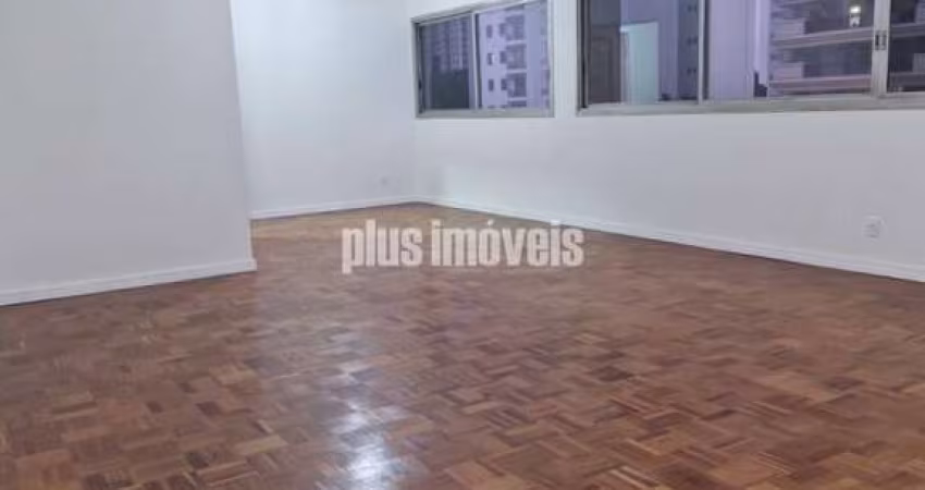 Excelenete localização e pronto para morar bem.