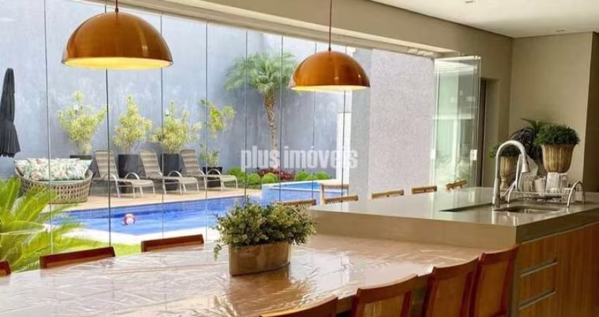 Casa em Condomínio 4 Suites  5 Vagas  na Granja Viana