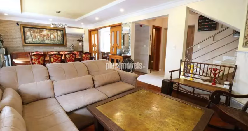Casa  em condominio 4 quartos 4 suites 4 vagas em moema.