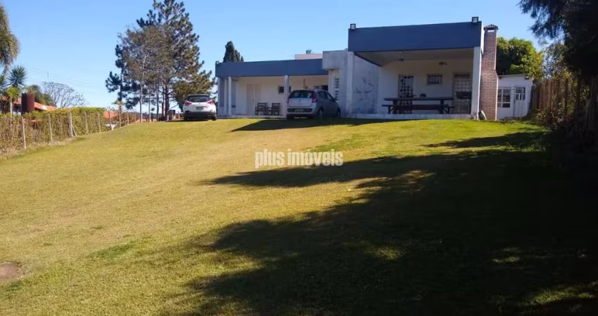 Casa Condomínio para Venda em Ibiúna, 220 m², 3 Suítes, por R$575.000,00