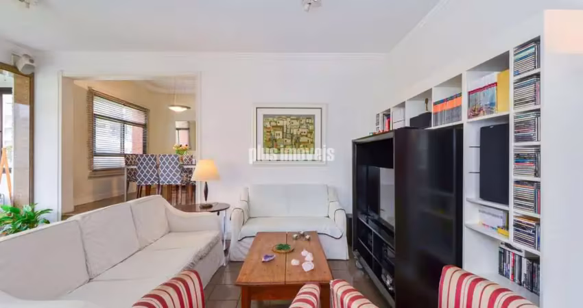Apartamento 4  quartos 2 suites  3 vagas em moema passaros