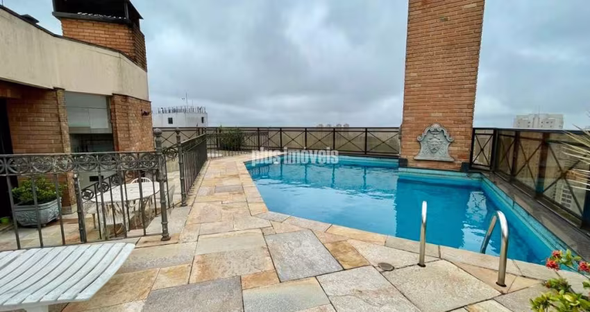PRÓXIMO A GRADED SCHOOL  547,72M²AU  4 SUÍTES - 8 GAR - LAZER PRIVATIVO COM PISCINA E CHURRASQUEIRA