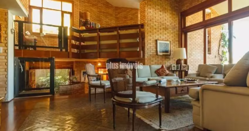 Cidade jardim 514,0m²ac - 340,0m²at - 4 dormitórios, 2 suítes e 1 suíte americana, 5 vaga cobertas