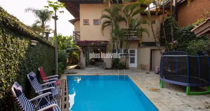 Morumbi 330,0m²ac 500,0m²at 3 súites 3 gar - piscina