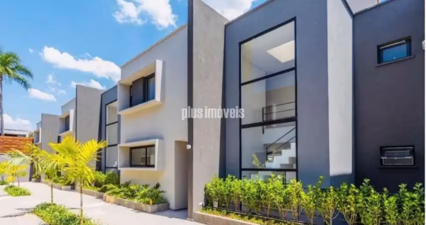 BROOKLIN CASA EM CONDOMÍNO COM  401,12M² ÁRE PRIVATIVA 4 SUÍTES, 4 GAR - ESPAÇO GOURMET E PISCINA