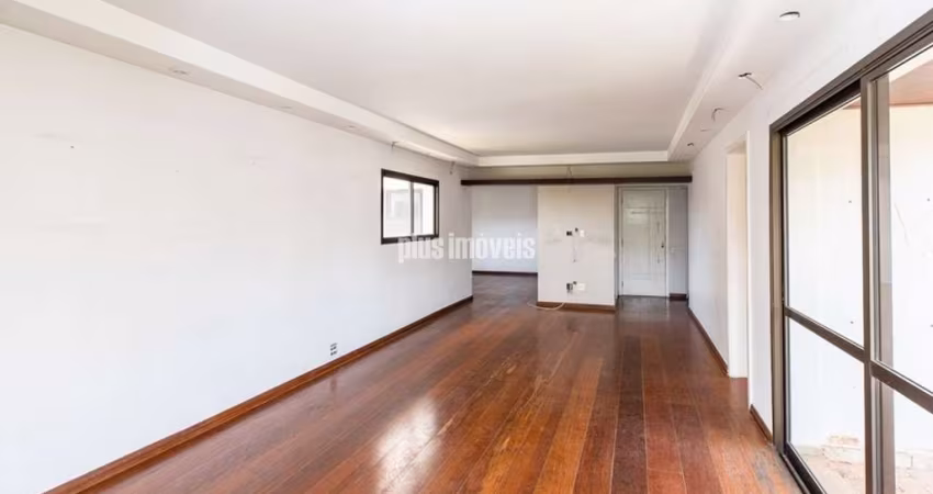 OPORTUNIDADE! 175M² 3 SUÍTES 3 GAR - EXCELENTE LOCAL