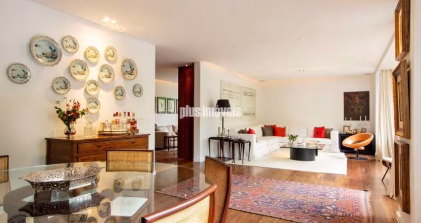 Itaim 200,0m²au 3 suítes com ar condicionado, 3 gar