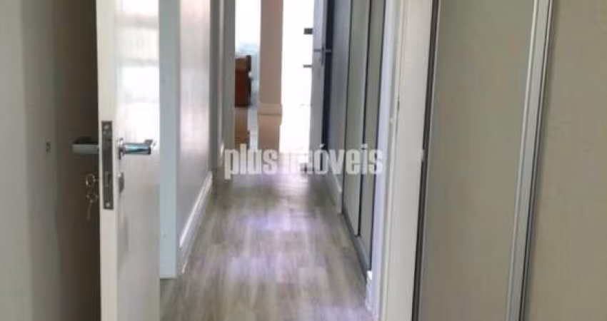 Apartamento em Moema