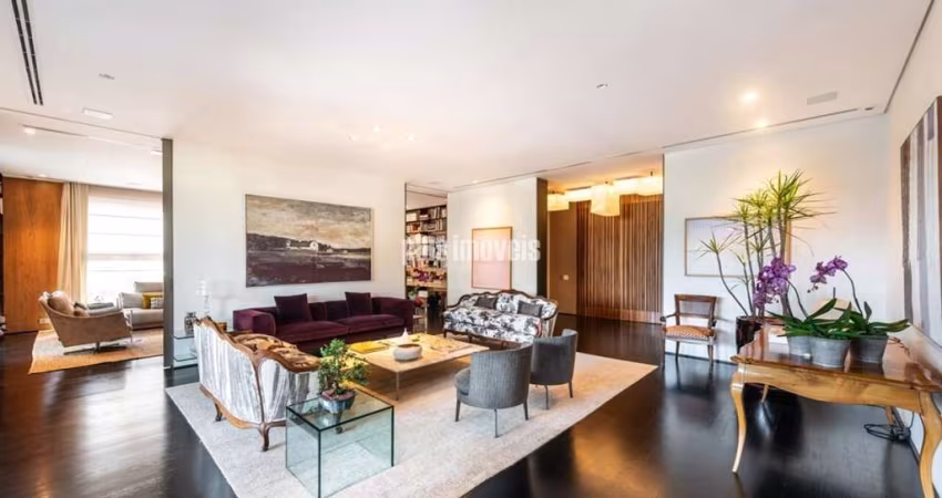 JARDINS -  APARTAMENTO COM 456,0M²  3 SUÍTES 6 GARAGEM