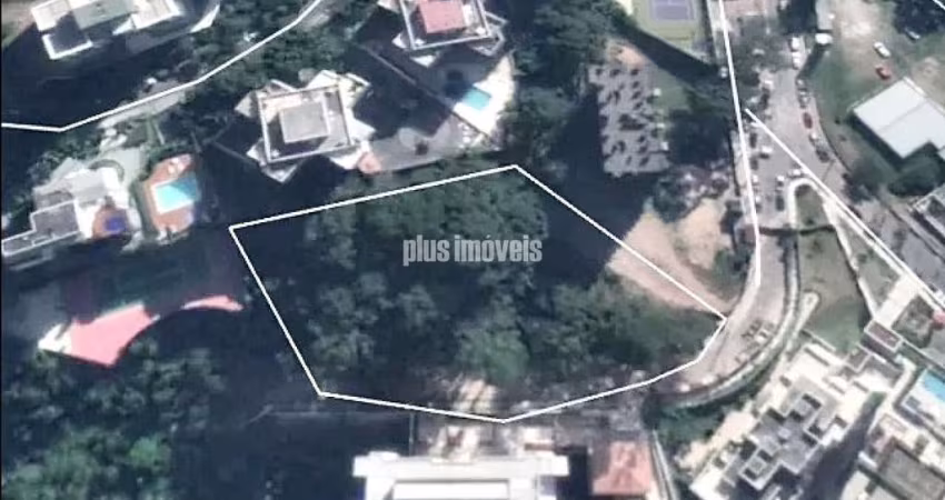 MORUMBI PRÓXIMO A AV. HEBE CAMARGO - TERRENO COM 3.116M²