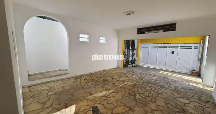 Casa com 3 quartos para alugar na Rua Bartolomeu Feio, 345, Brooklin, São Paulo