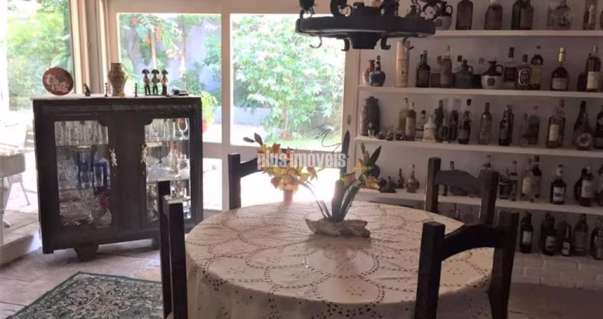 SOBRADO A VENDA NO JARDIM GUEDALA.