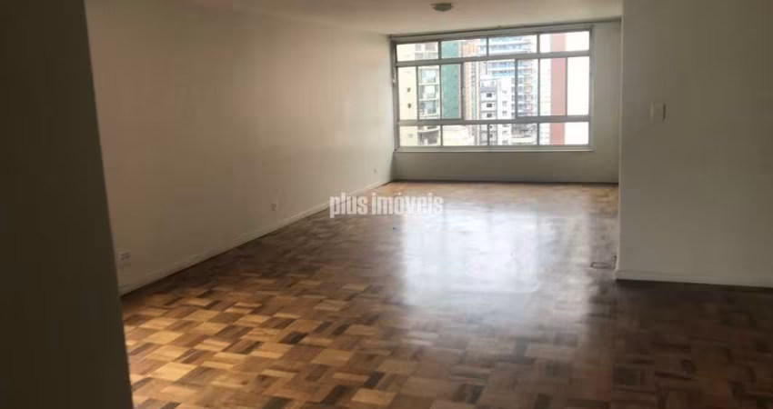 Apartamento 178 m2 ,Jardim paulista,3 dormitórios 1 suite , 2 vagas de garagem , px av paulista