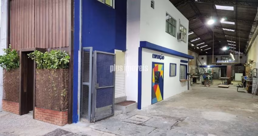 Americanópolis - Galpão/Depósito/Armazém e 2 banheiros à Venda, 640 m²